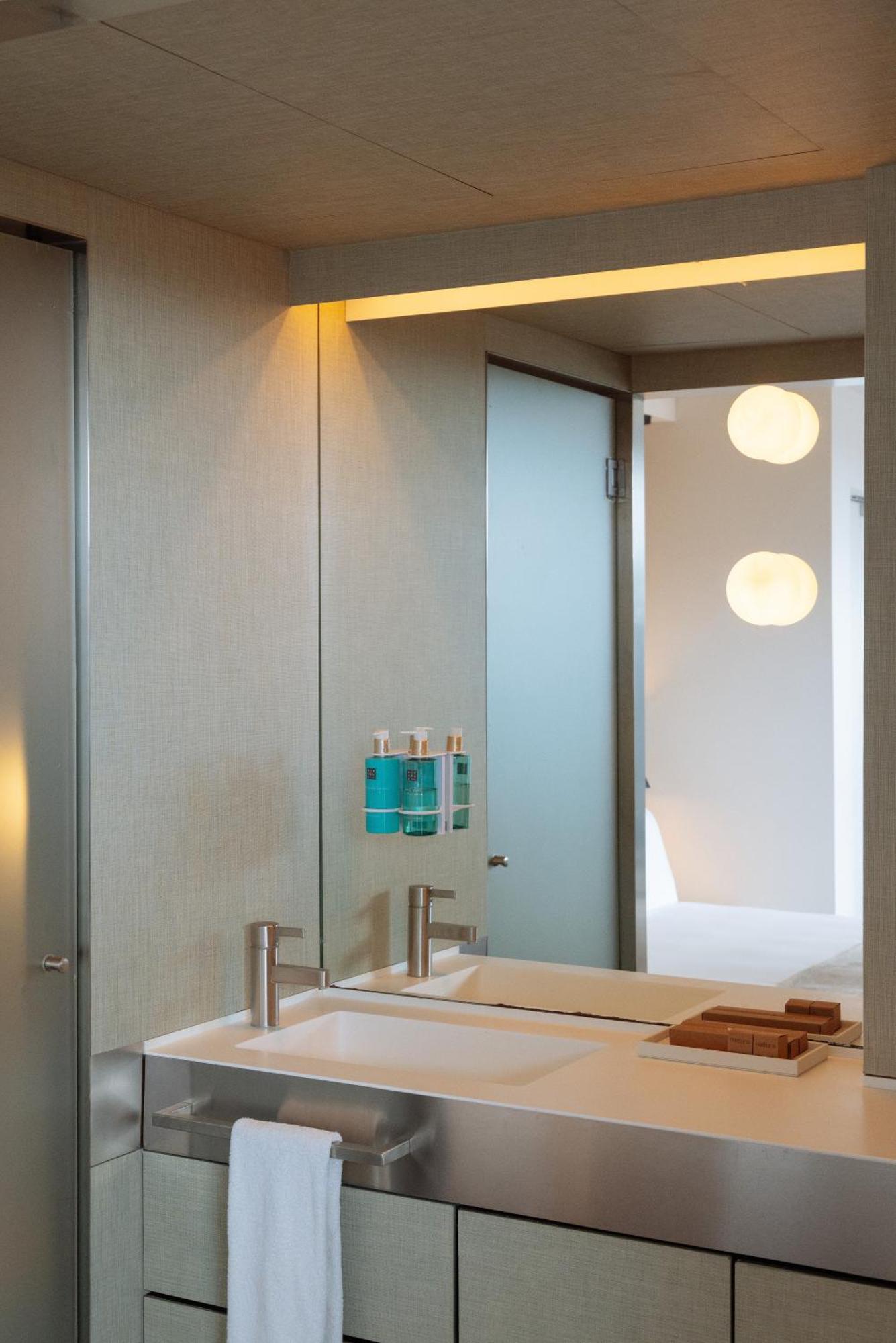 Hotel Arconte (Adults Only) Barcelona Bagian luar foto