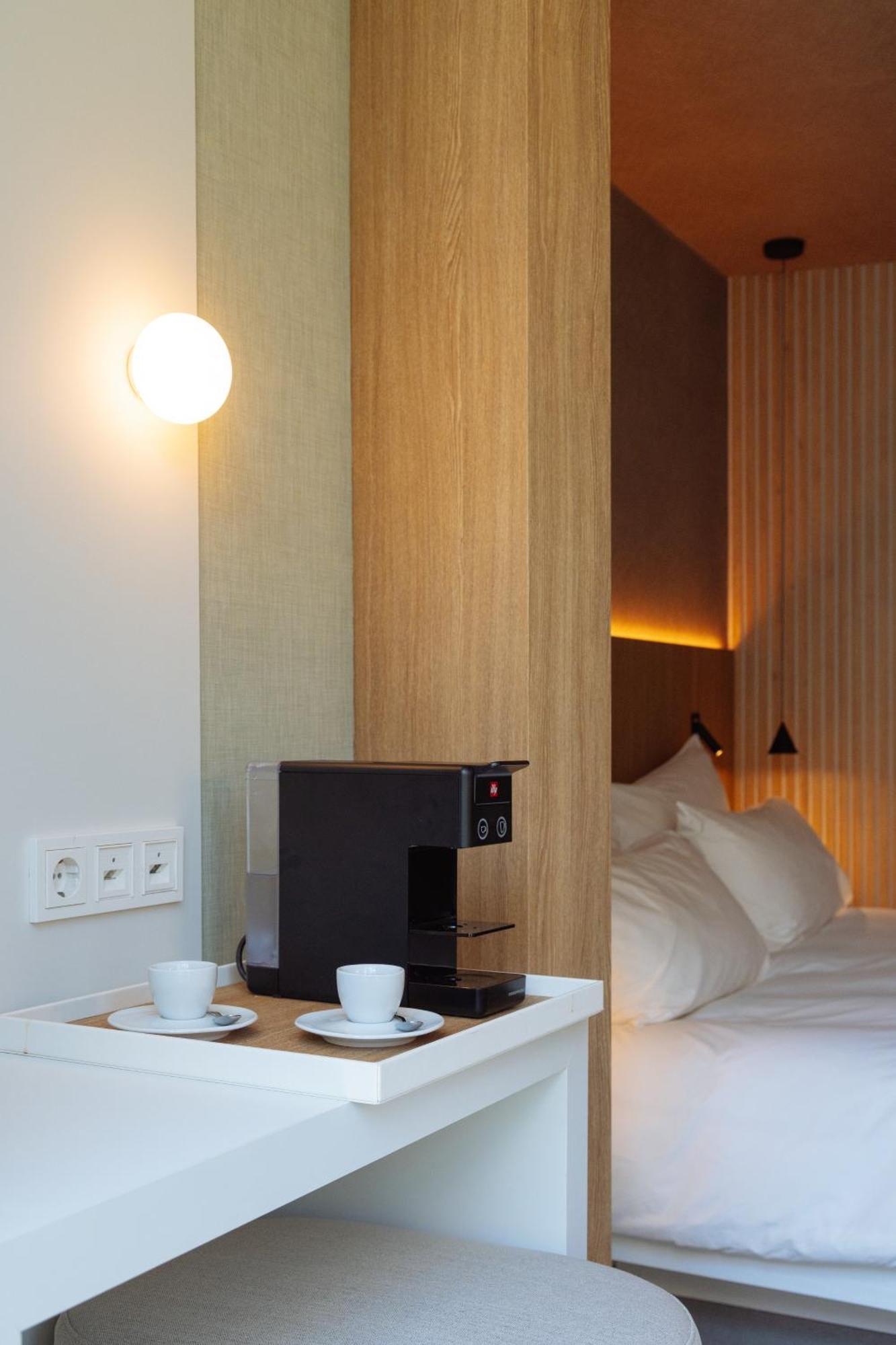 Hotel Arconte (Adults Only) Barcelona Bagian luar foto