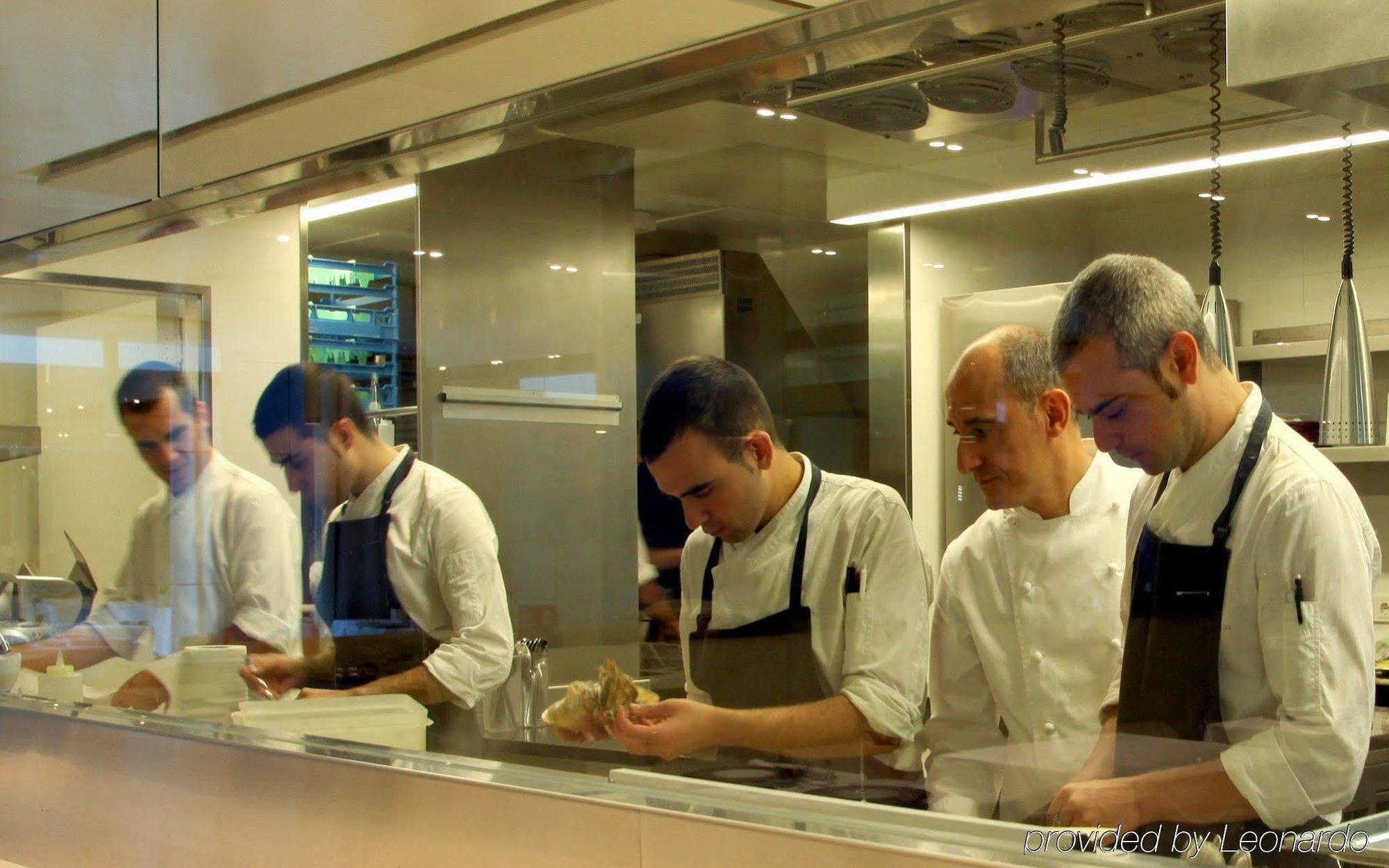 Hotel Arconte (Adults Only) Barcelona Restoran foto